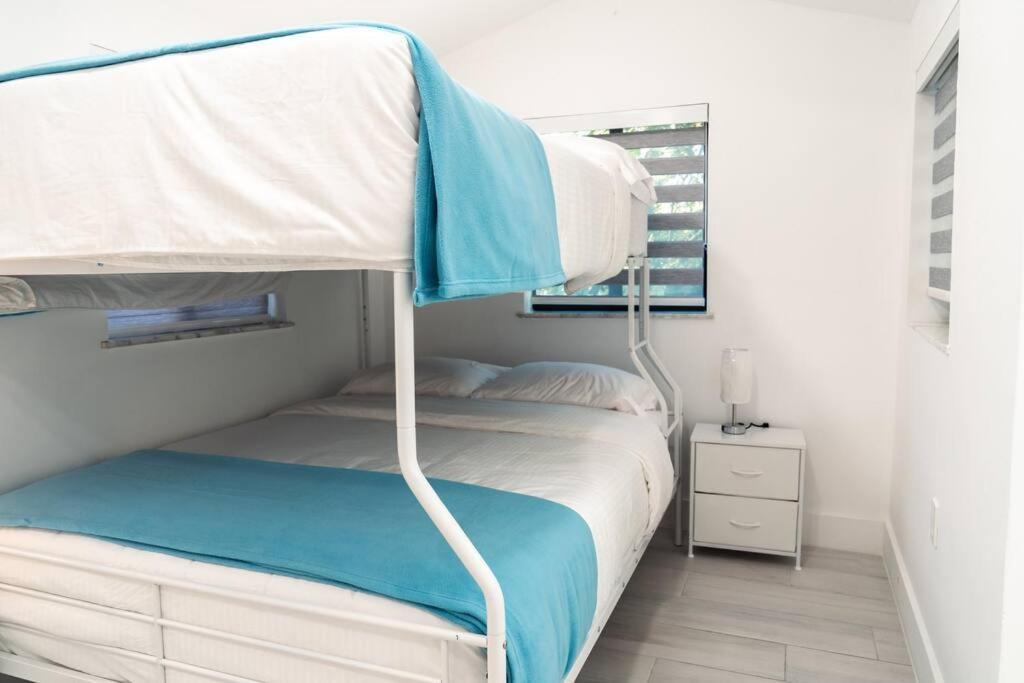 Luxury Retreat 3B ,2Ba Pool , Coral Gables Center Villa Miami Dış mekan fotoğraf
