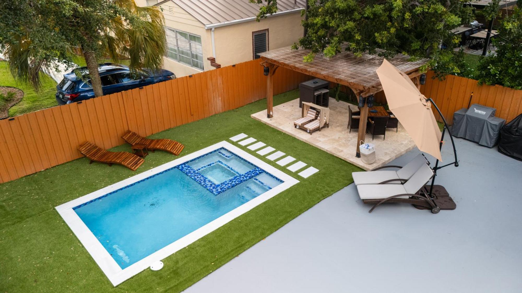 Luxury Retreat 3B ,2Ba Pool , Coral Gables Center Villa Miami Dış mekan fotoğraf